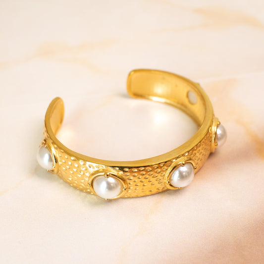Ravello Pearl Cuff